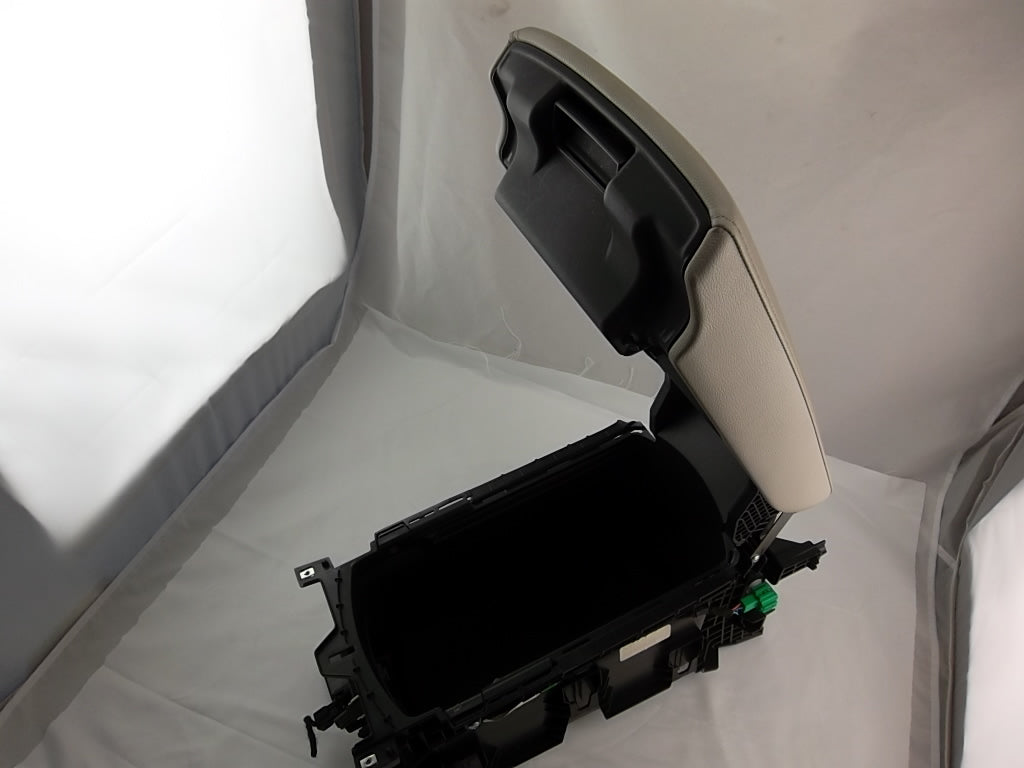 2018-2020 Honda Accord Sedan Center Console Storage Compartment Armrest