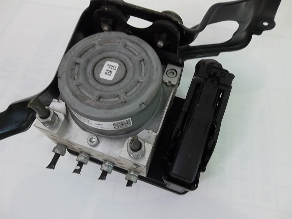 2018-2020 Honda Accord Sedan ABS Pump 2.0L 57110-TWA-A05