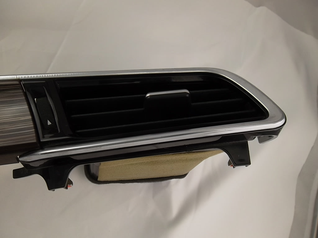 2018-2024 Toyota Camry Dashboard Air Vent And Wood-Grain Trim Panel Assembly 55680-06020