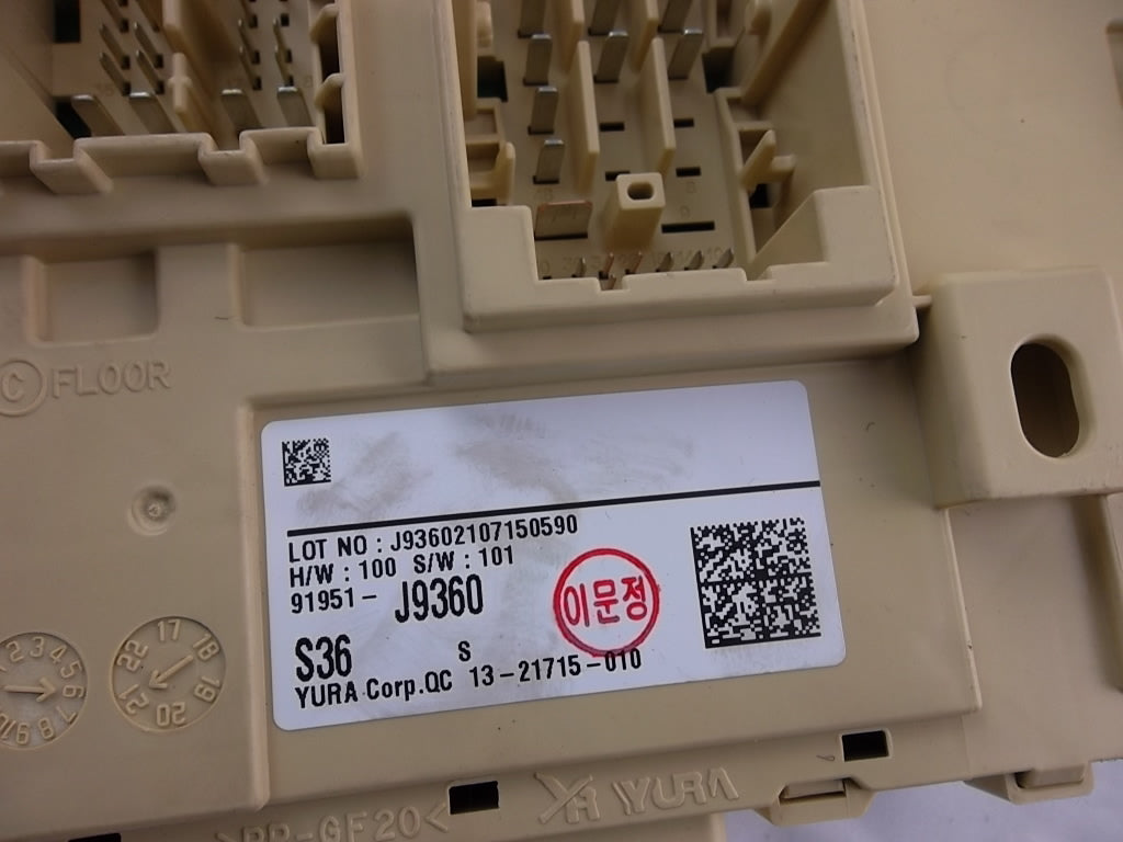 2022-2023 Hyundai Kona Cabin Fuse Box 91951-J9360