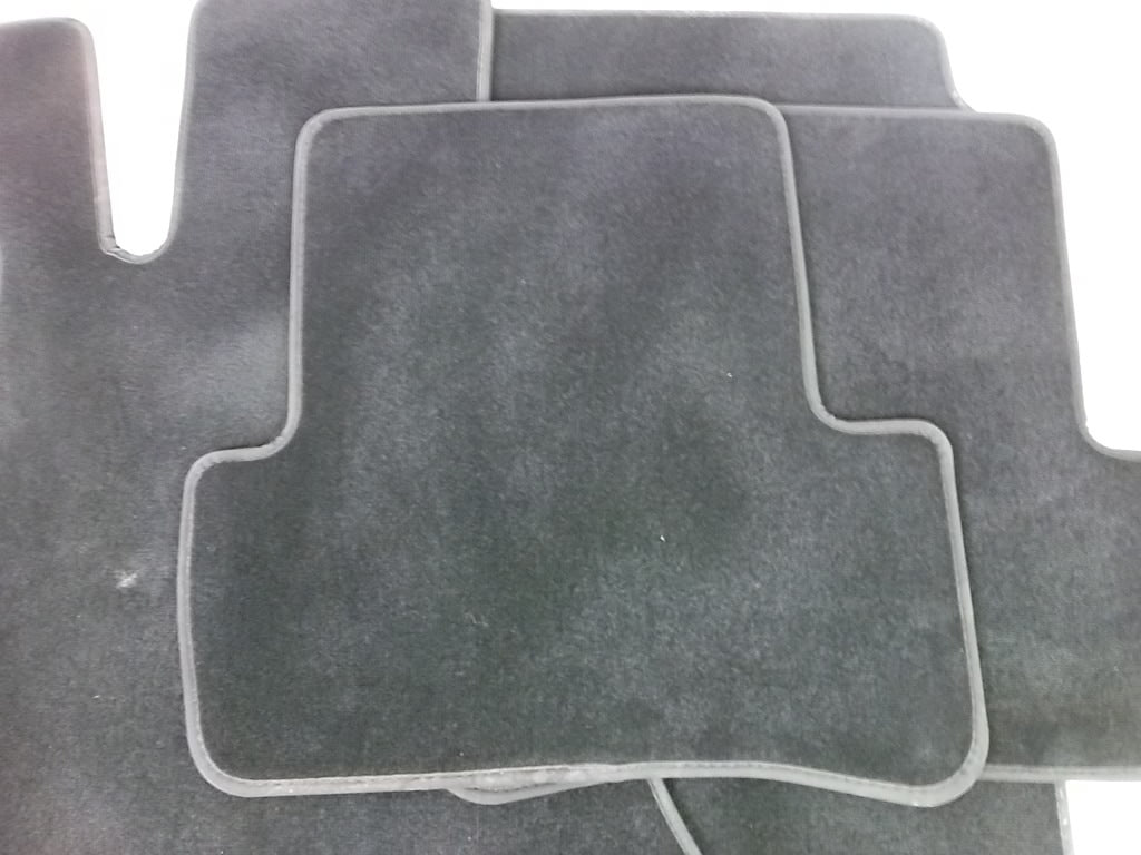 2008-2014 Mercedes Benz C300 Floor Mat Front Rear Set