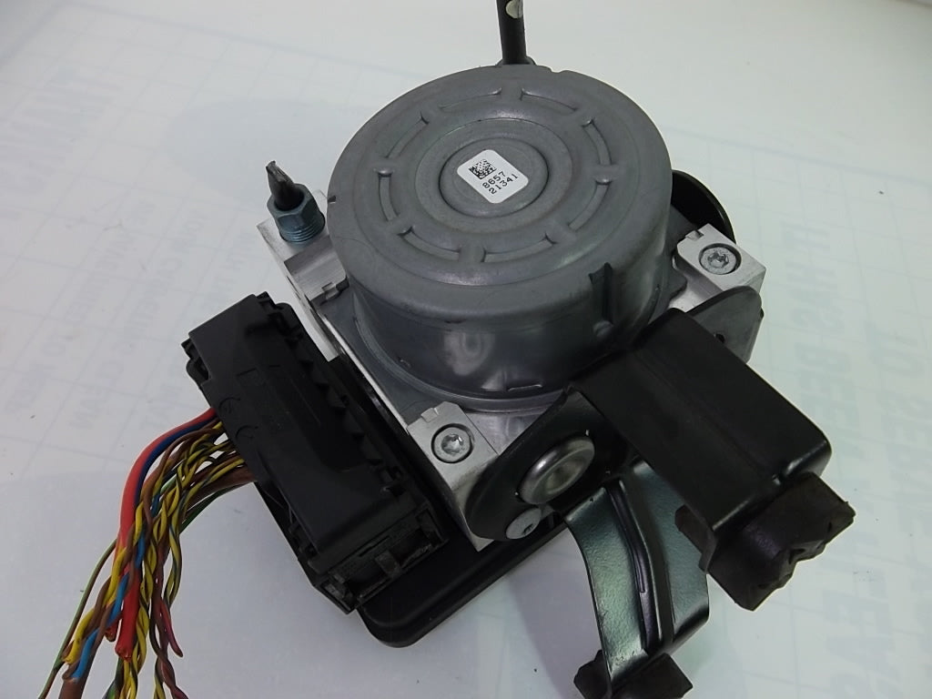 2015-2018 BMW 328i ABS Pump Module 34516897117