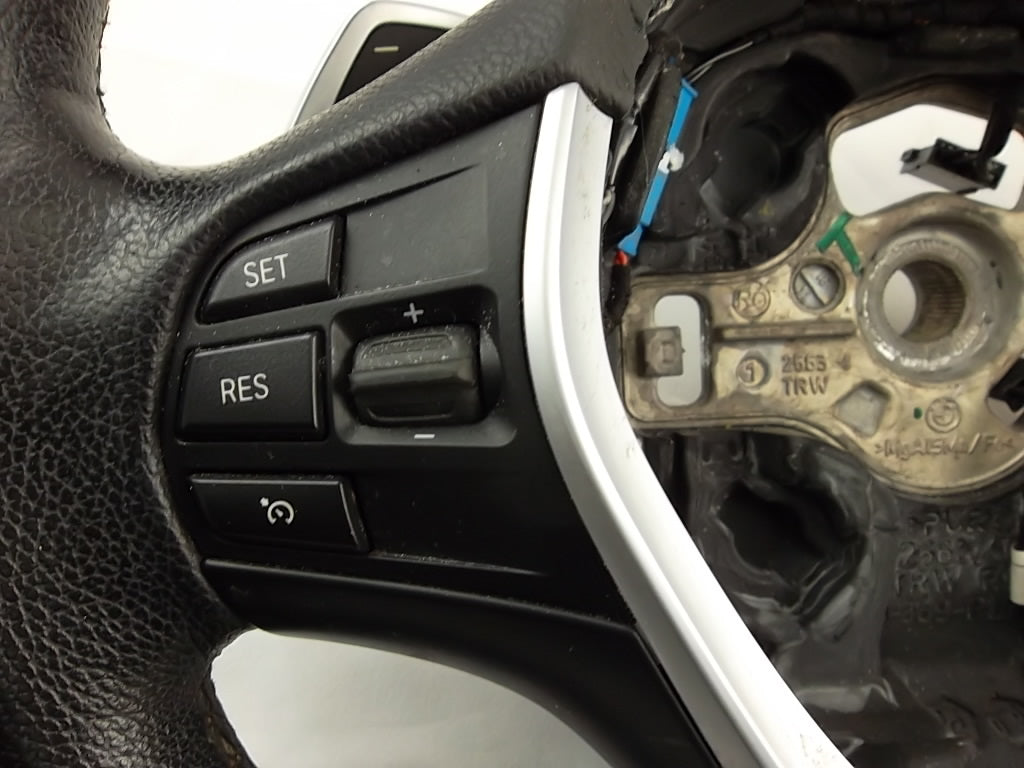 2012-2021 BMW 328i Steering Wheel 32307848339