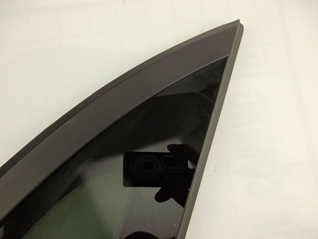 2022-2023 Hyundai Kona Quarter Glass Panel Rear Passenger 87820-J9000
