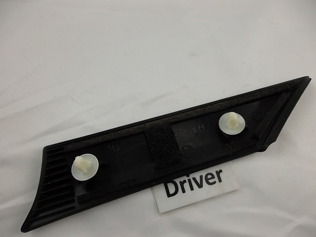 2018-2023 Hyundai Kona Exterior Center Pillar Trim Cover Rear Driver 87850-J9000
