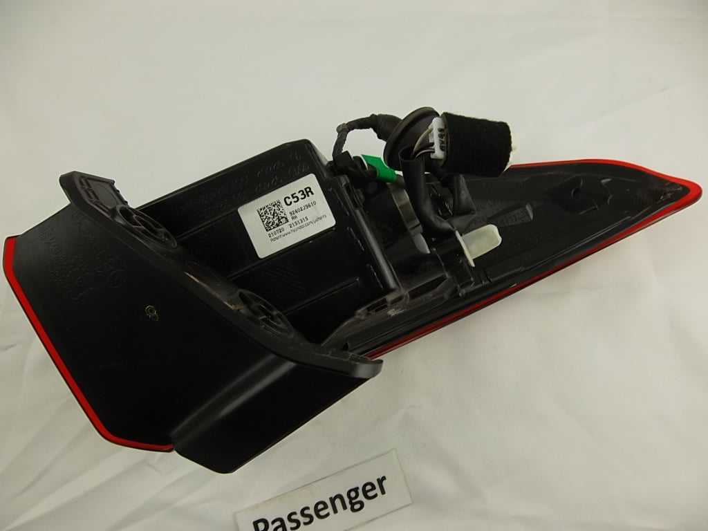 2022-2023 Hyundai Kona Outer Tail Light Passenger 92402-J9610