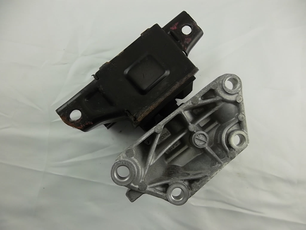 2018-2023 Hyundai Kona Transmission Mount Bracket Front Driver 21830-J9000