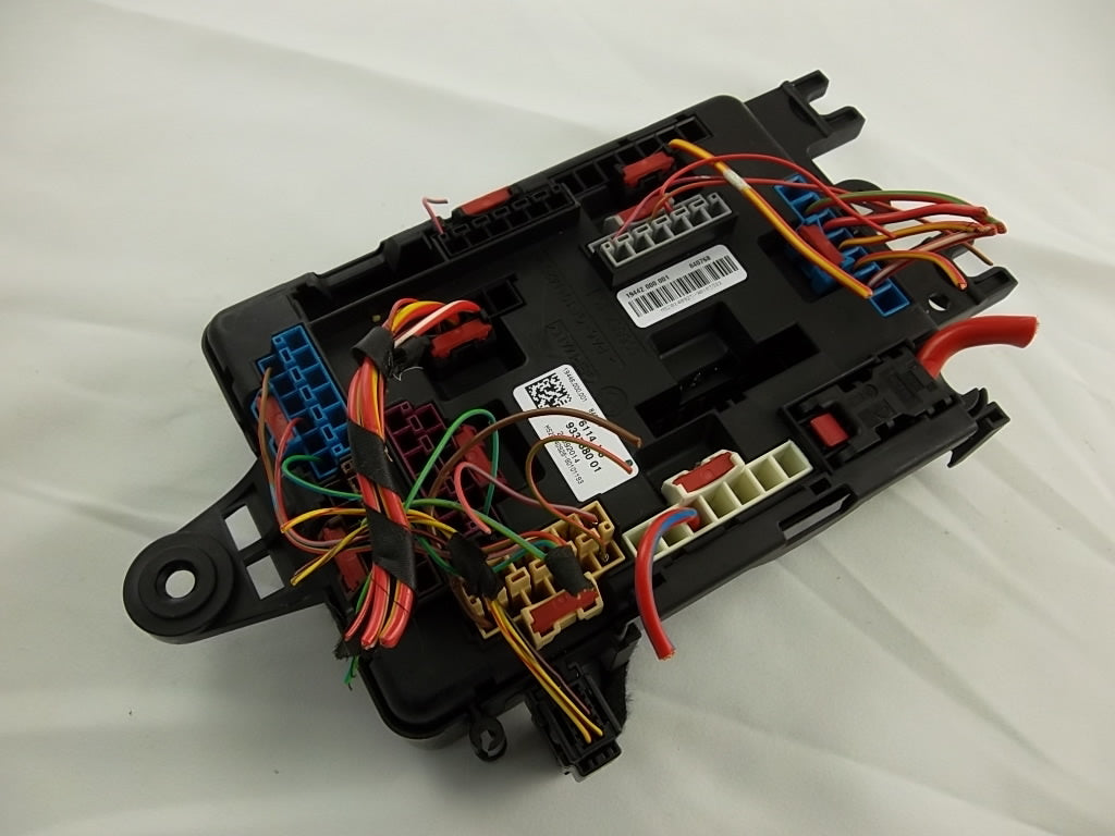 2012-2021 BMW 328i Electric Power Distribution Fuse Box  61149259466
