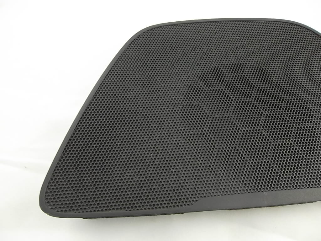 2018-2023 Hyundai Kona Dash Center Speaker Grille Trim Cover 84716-J9000