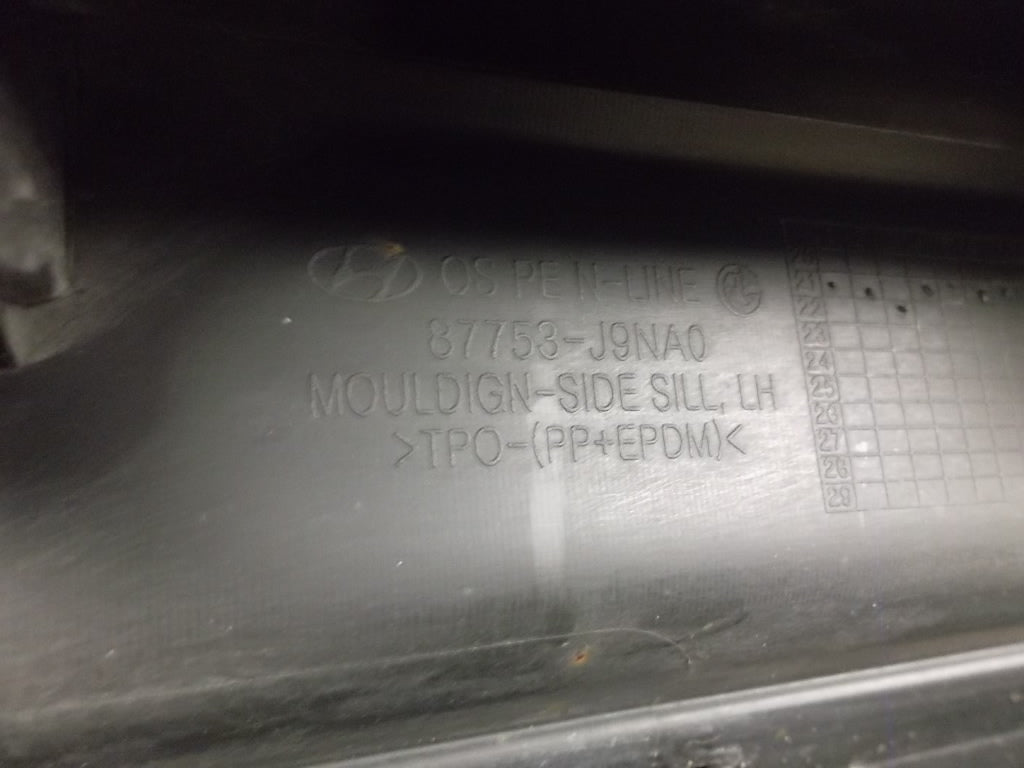 2022-2023 Hyundai Kona Rocker Panel Moulding Driver 87753-J9NA0