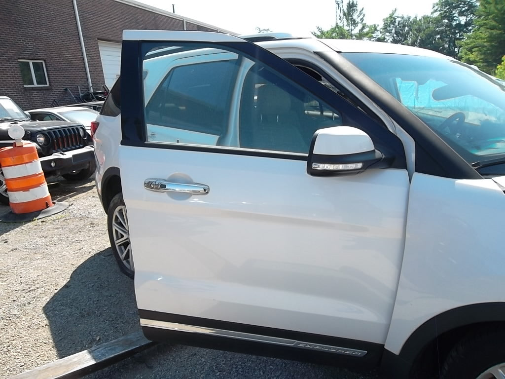 2011-2019 Ford Explorer Door Front Passenger BB5Z-7820200-A