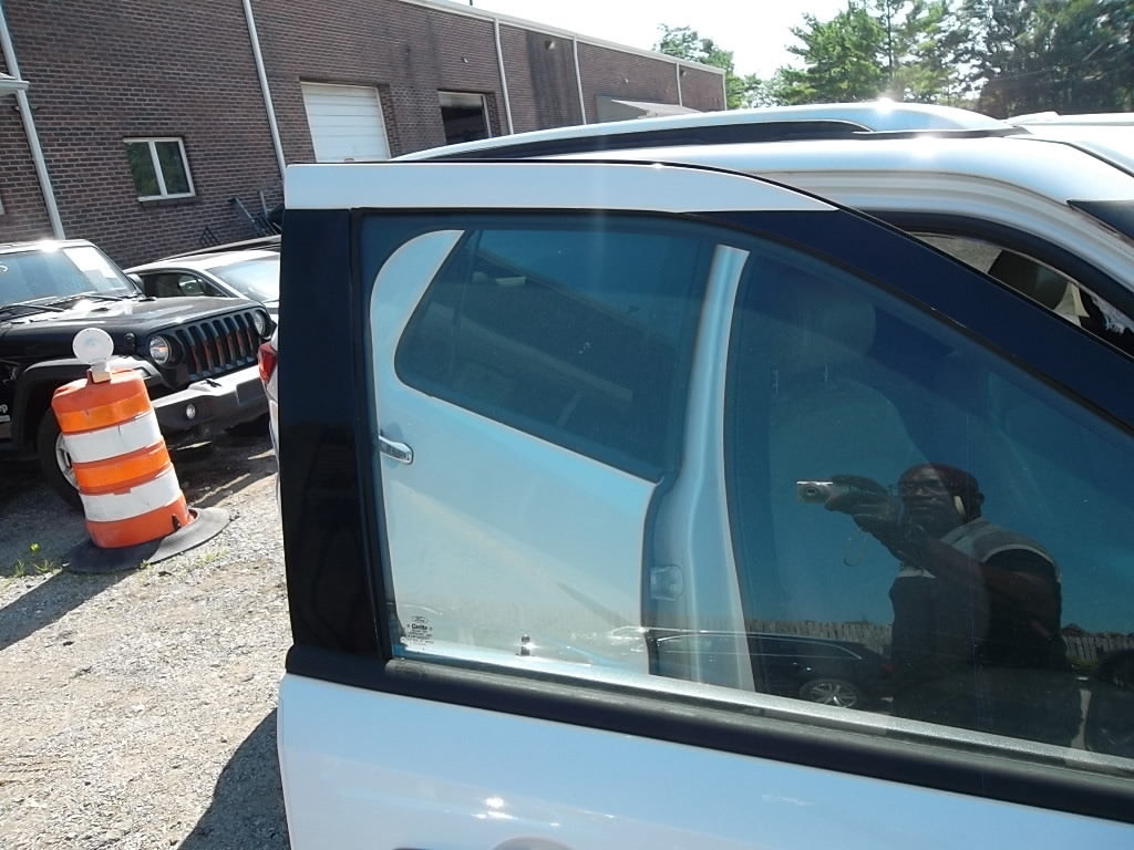 2011-2019 Ford Explorer Door Front Passenger BB5Z-7820200-A
