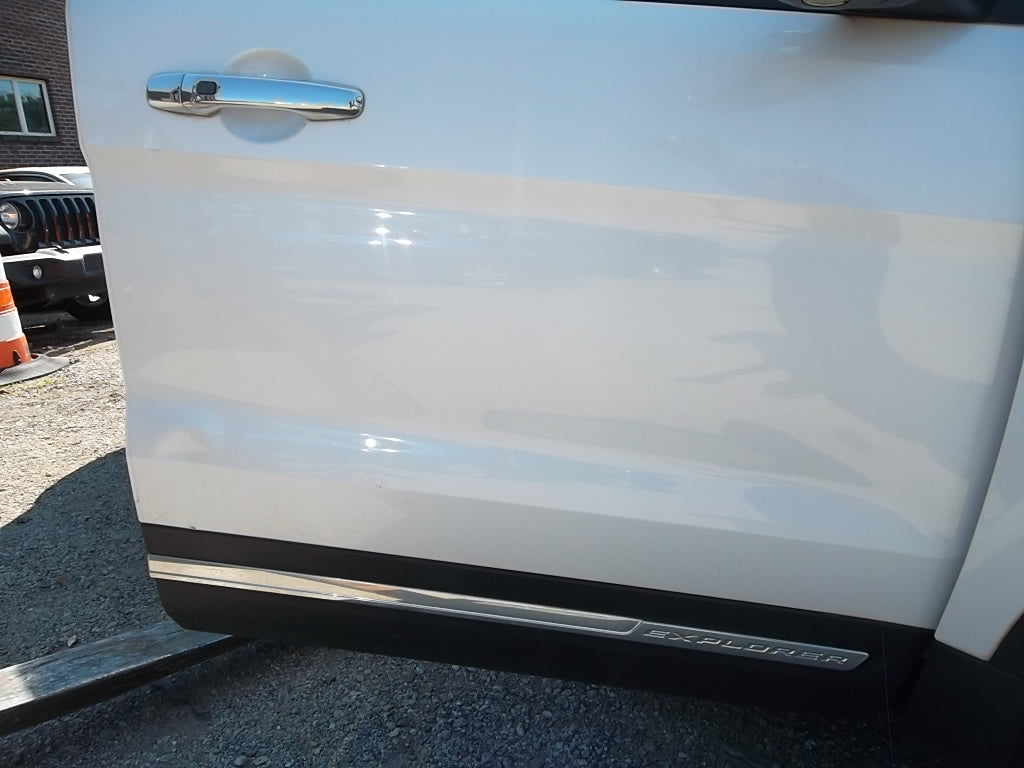 2011-2019 Ford Explorer Door Front Passenger BB5Z-7820200-A