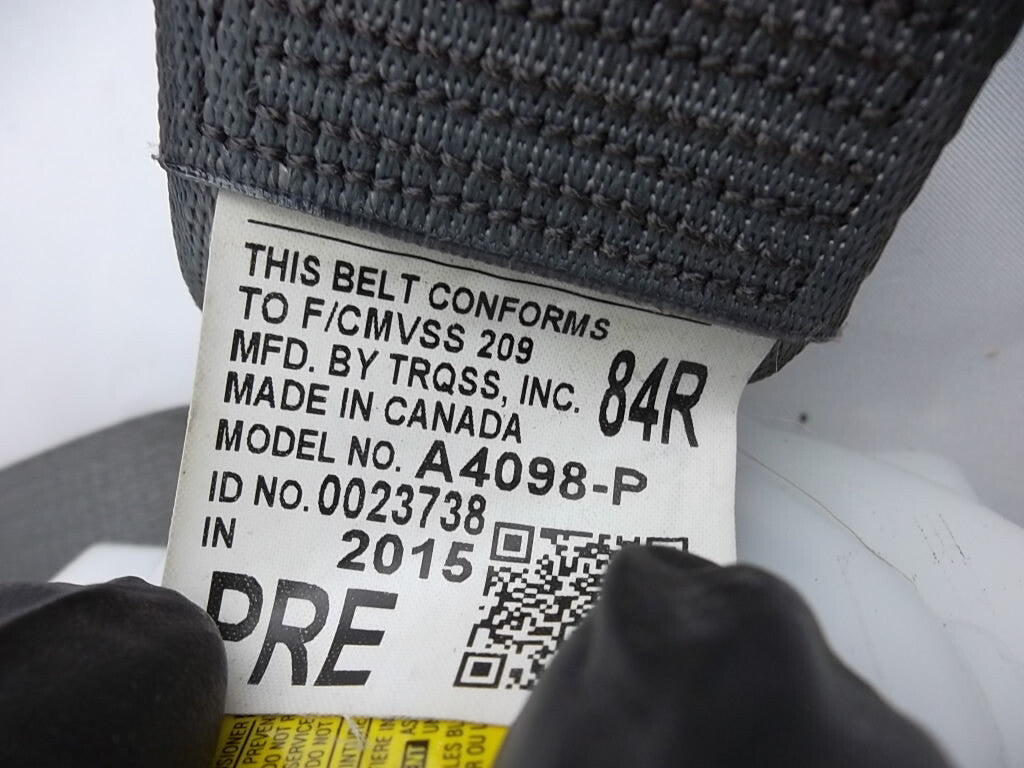 2015-2020 Toyota Sienna Front Seat Belt Passenger 73210-08080