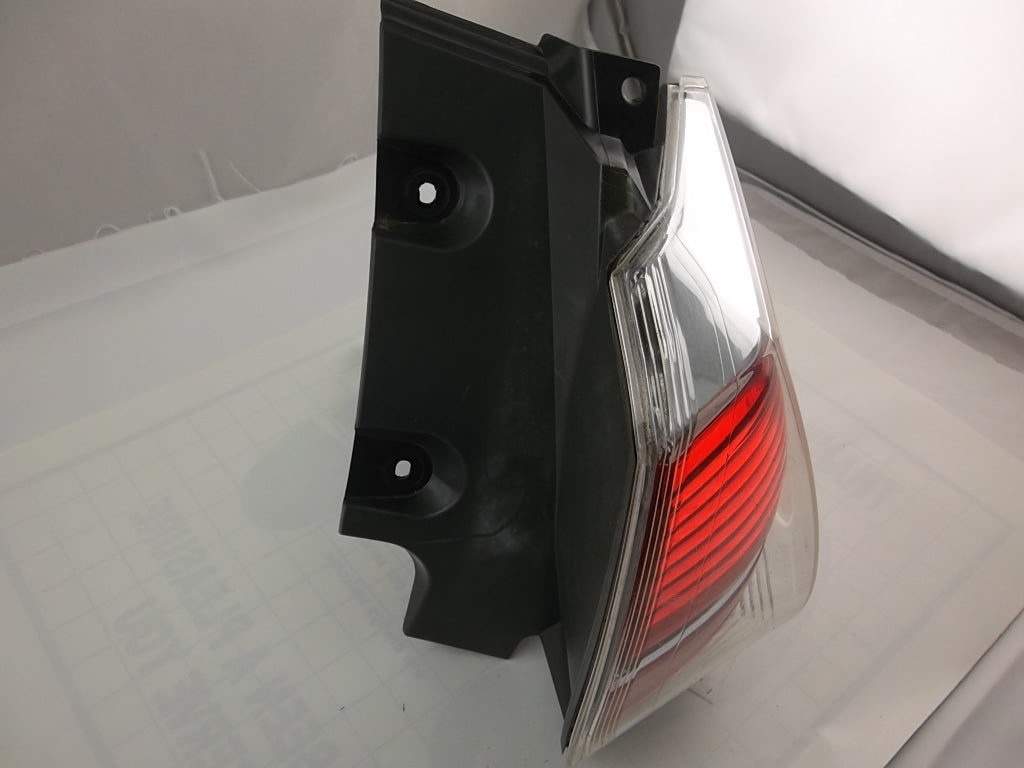 2014-2017 Nissan Rogue Outer Tail Light Rear Passenger 26550-4BA0A