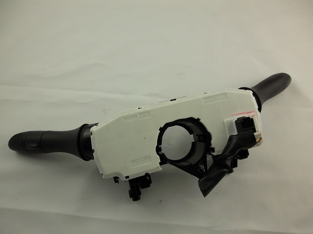 2014-2017 Nissan Rogue Headlight Turn Signal Windshield Wiper Switch 25560-5HA7E