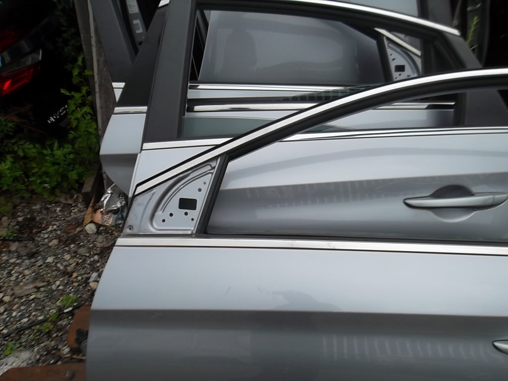 2015-2017 Hyundai Sonata Front Door Driver 76003-C1000