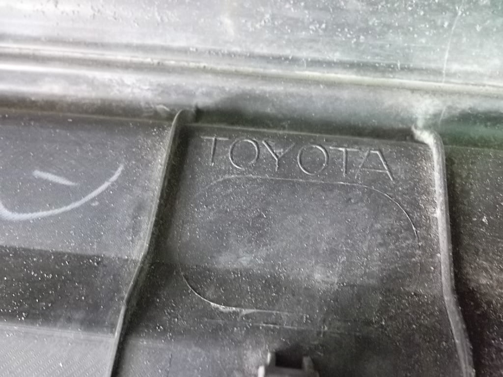 2013-2014 Toyota RAV4 Door Moulding Front Driver 75074-42010