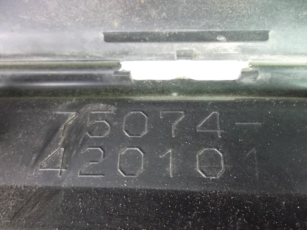 2013-2014 Toyota RAV4 Door Moulding Front Driver 75074-42010