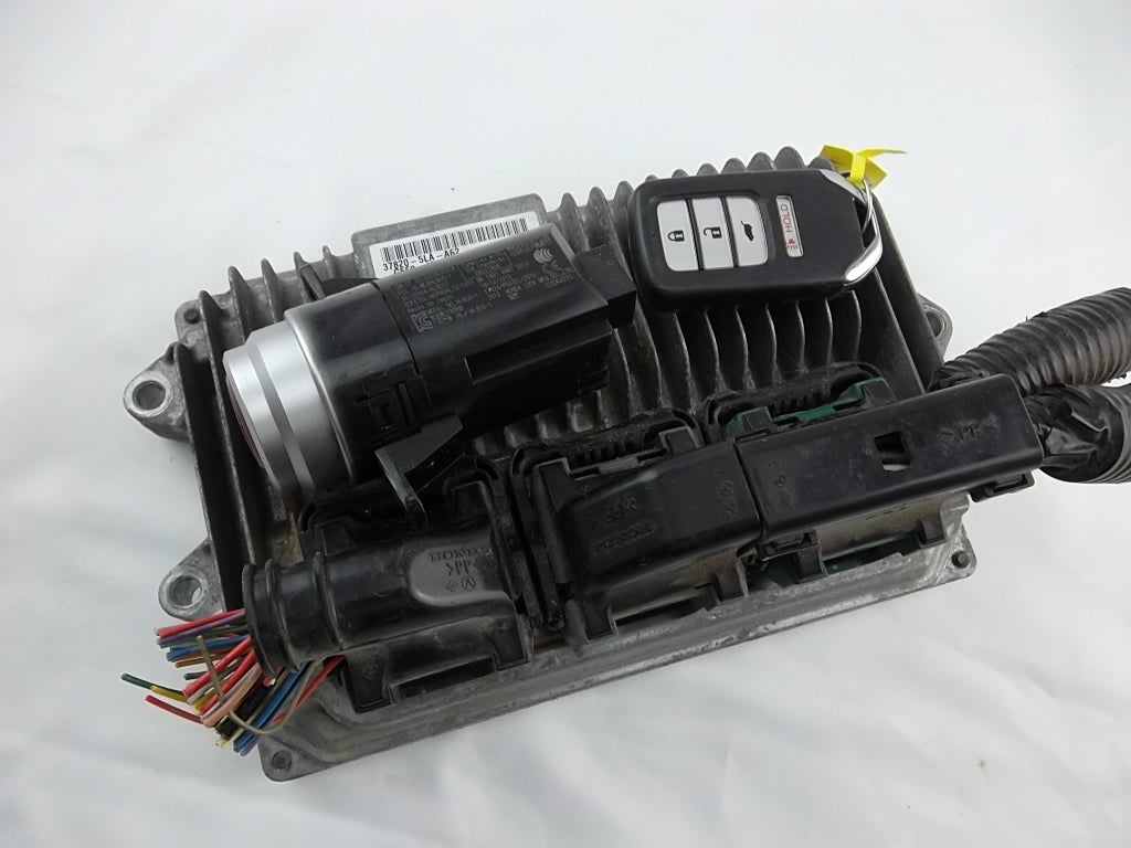 2015 Honda CR-V ECU W/Ignition Switch 37820-5LA-A62