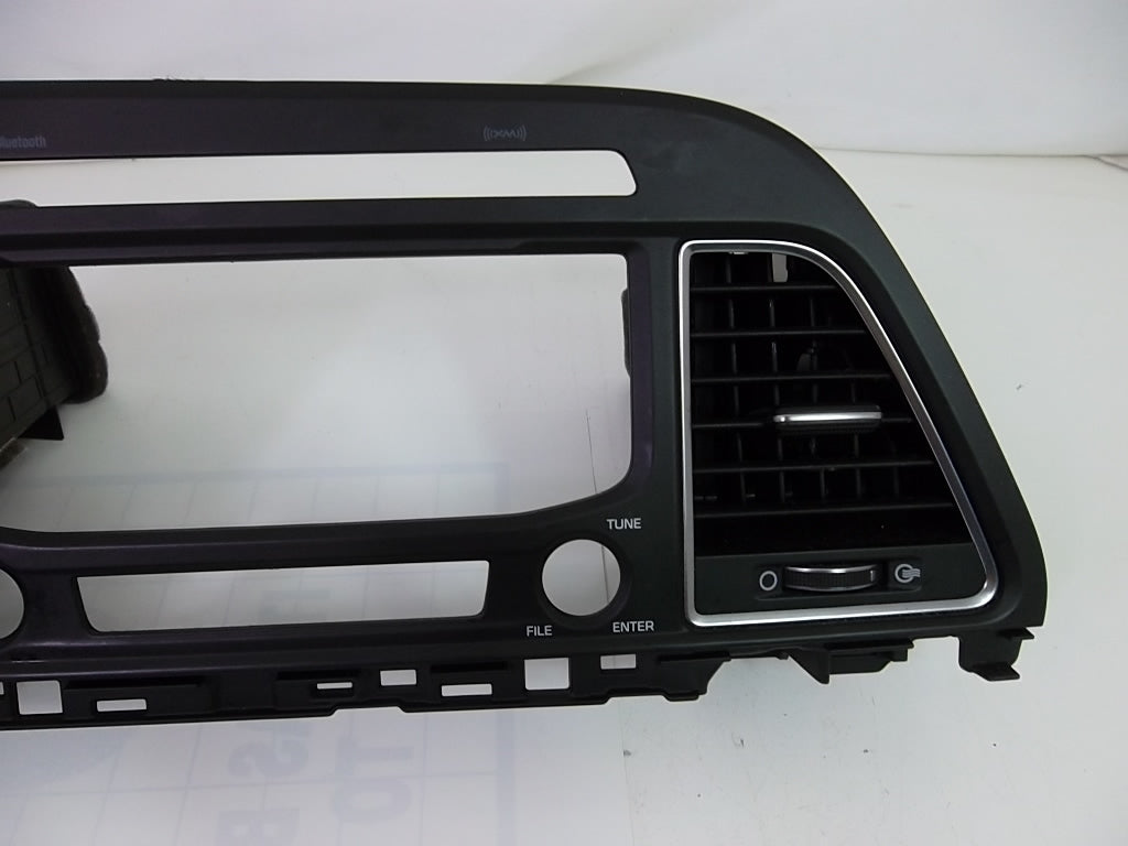 2015-2017 Hyundai Sonata Dash Instrument Cluster Panel Trim Ac Vent  84740-C2000