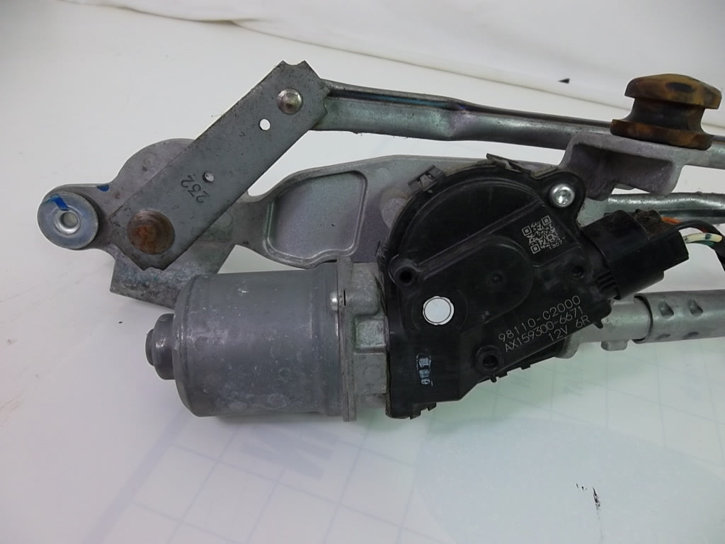 2015-2017 Hyundai Sonata Windshield Wiper Transmission Linkage W/Motor 98120-C2000