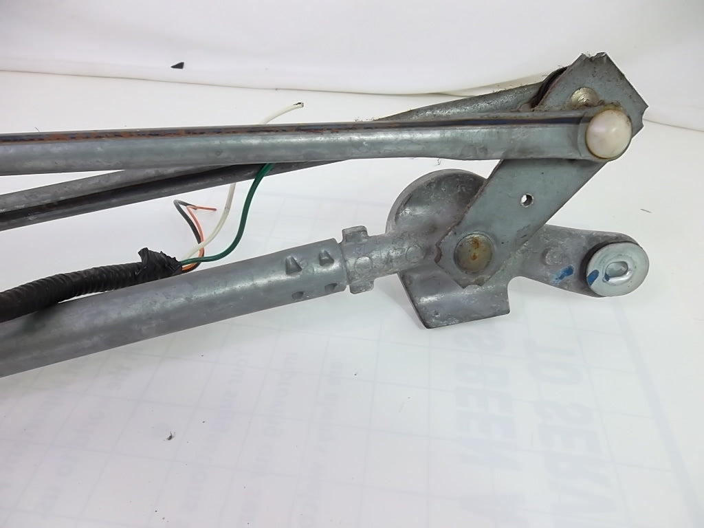 2015-2017 Hyundai Sonata Windshield Wiper Transmission Linkage W/Motor 98120-C2000