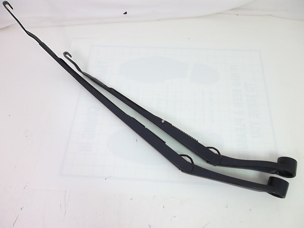 2015-2019 Hyundai Sonata Windshield Wiper Arm Set 98311-C1000