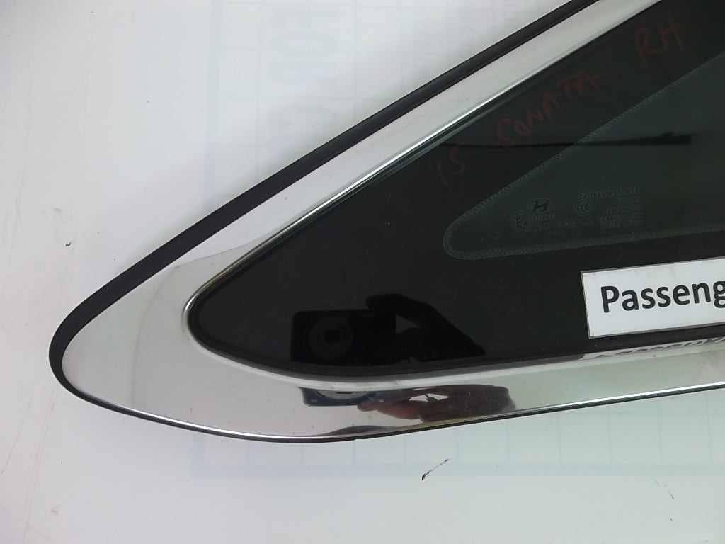 2015-2017 Hyundai Sonata Quarter Window Glass Rear Passenger 87820-C2000
