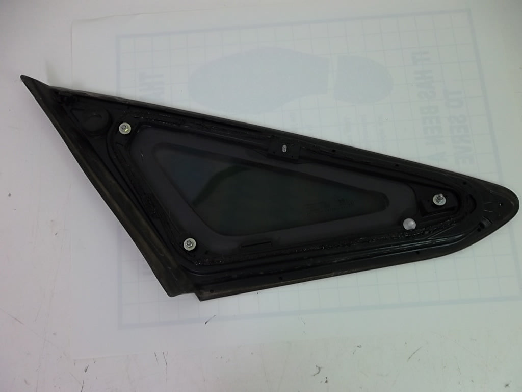 2015-2017 Hyundai Sonata Quarter Window Glass Rear Passenger 87820-C2000