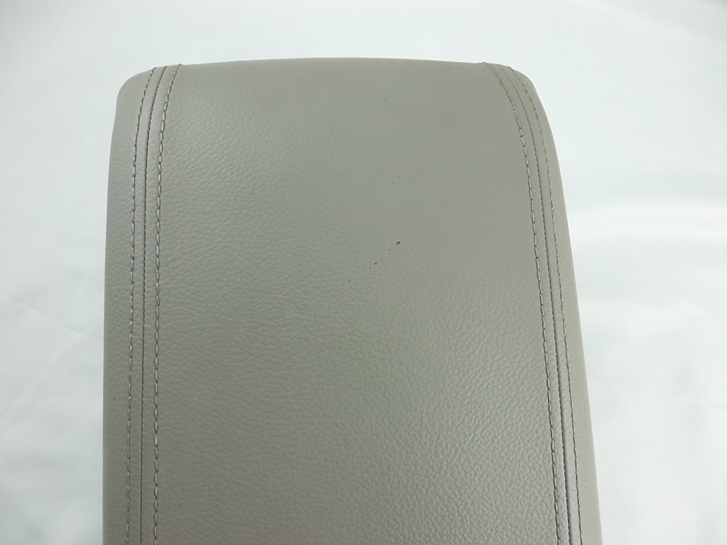 2015-2017 Hyundai Sonata Center Console Armrest Lid 84660-C2000