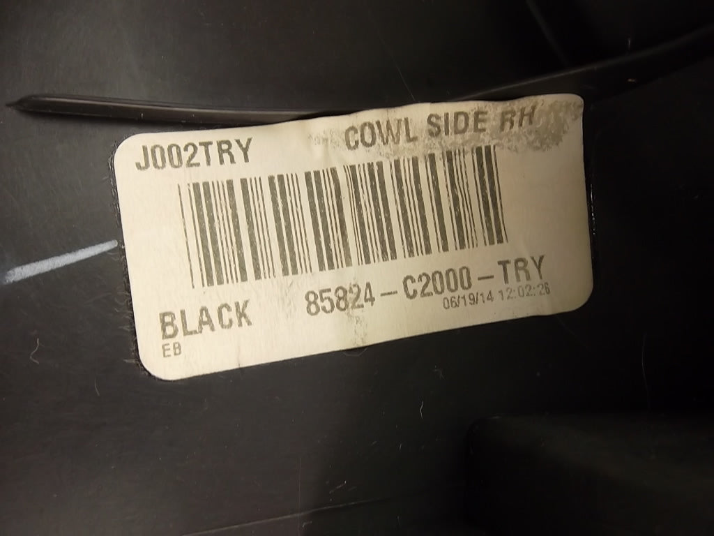 2015-2019 Hyundai Sonata Kick Panel Trim Cover Front Passenger 85824-C2000