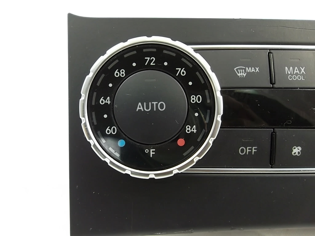 2013 Mercedes Benz C300 Climate Control Unit 204-900-68-08