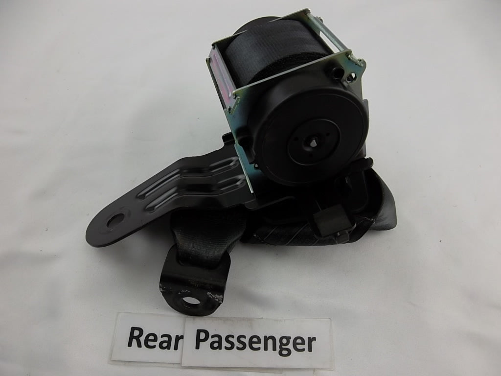 2015-2019 Hyundai Sonata Seat Belt Retractor Rear Passenger 89820-C2000