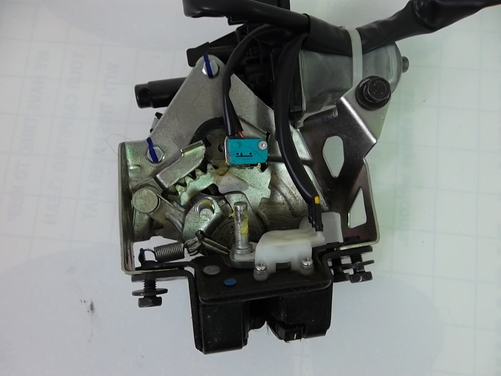 2009-2019 Toyota RAV4  Liftgate Back Door Lock Actuator 69350-0E100