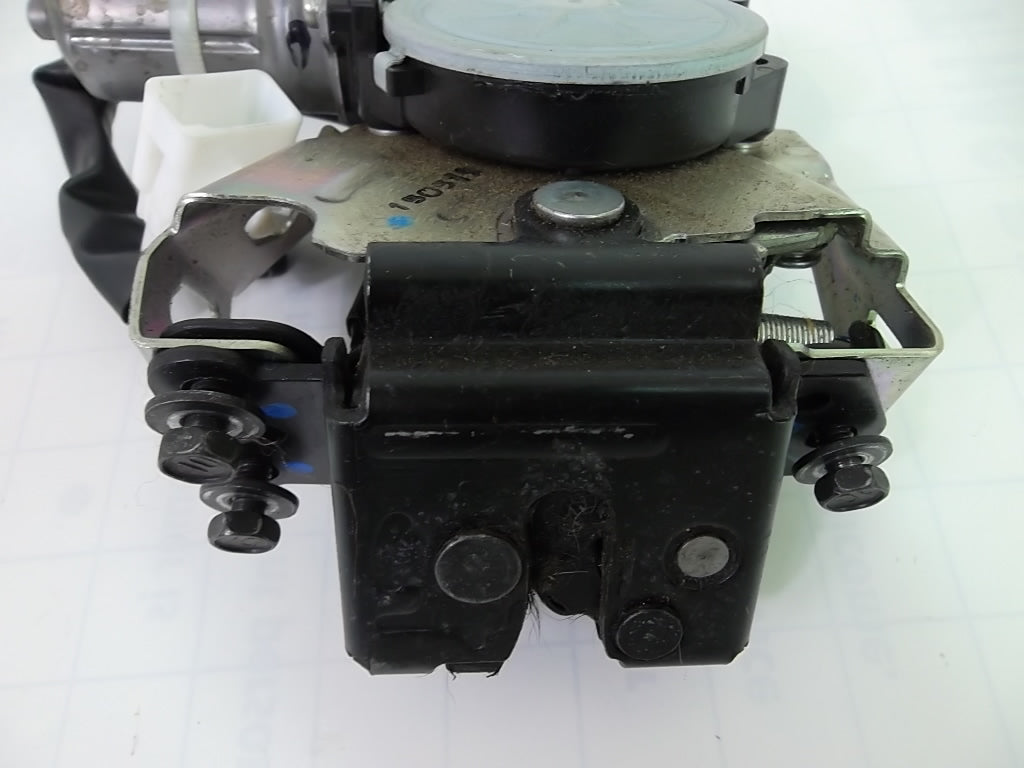 2009-2019 Toyota RAV4  Liftgate Back Door Lock Actuator 69350-0E100