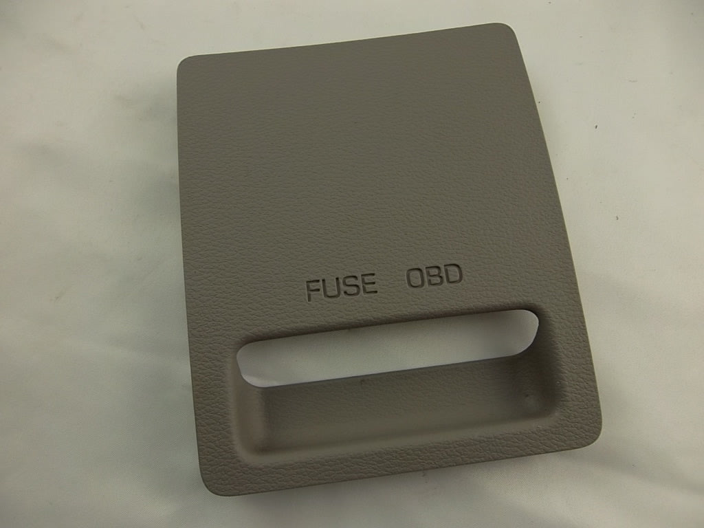 2015-2019 Hyundai Sonata Fuse Box Cover 84753-C2000