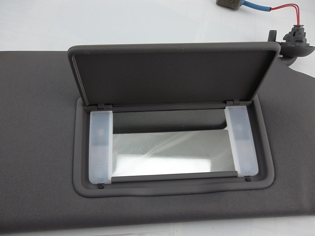2009-2015 Honda Pilot Sun Visor Illuminated  Passenger Right  83230-SZA-A01
