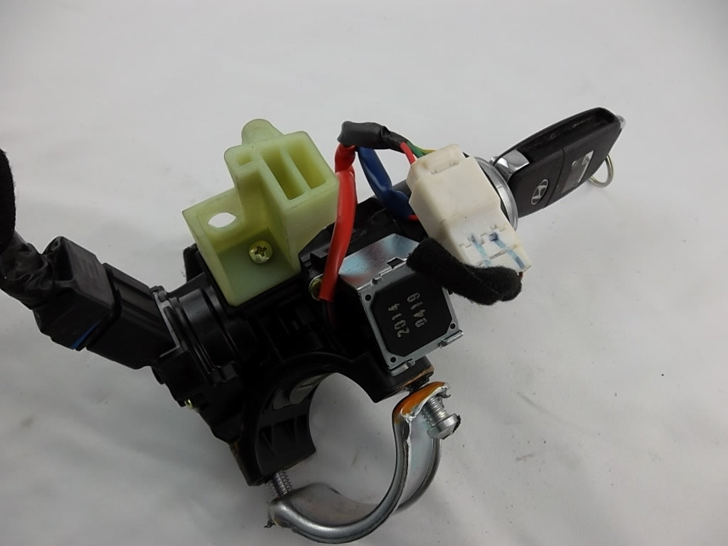 2015-2017 Hyundai Sonata Ignition Switch Lock Cylinder w/Key Remote 81905-C2010