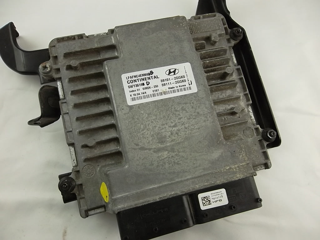 2015-2017 Hyundai Sonata Engine Control Module ECM ECU 39111-2GGK0