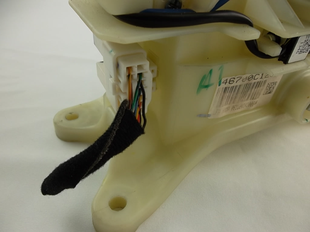 2015-2017 Hyundai Sonata Automatic Transmission Shifter Gear Selector 46700-C1200