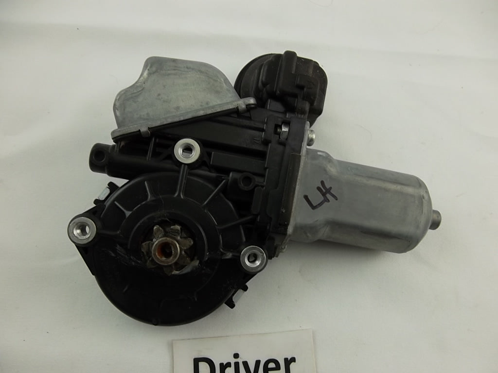 2013-2016 Toyota RAV4 Power Window Regulator Motor Assembly Driver 85720-42110
