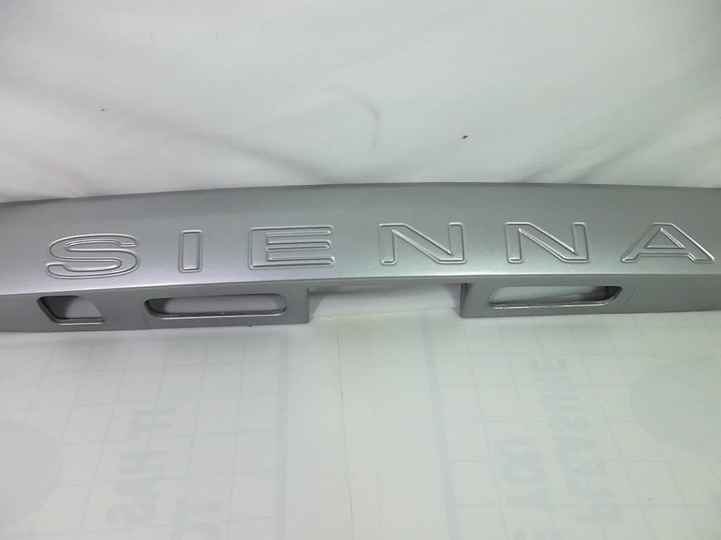 2011-2020 Toyota Sienna Back Door Garnish Sub-Assembly 76801-08040