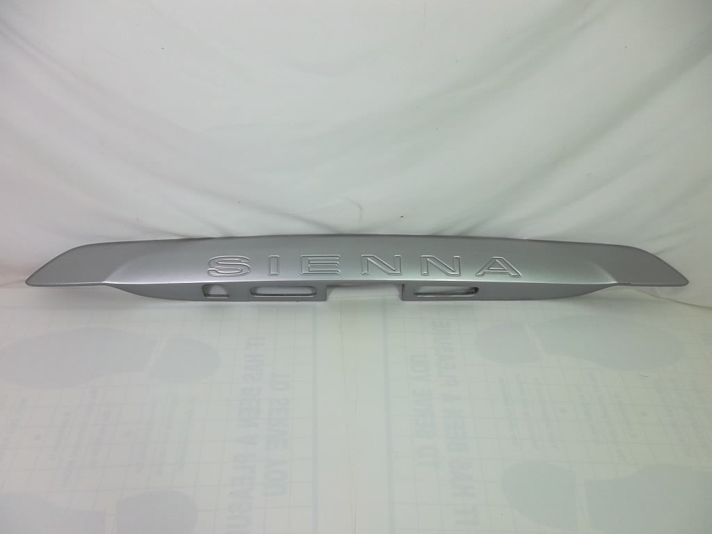 2011-2020 Toyota Sienna Back Door Garnish Sub-Assembly 76801-08040