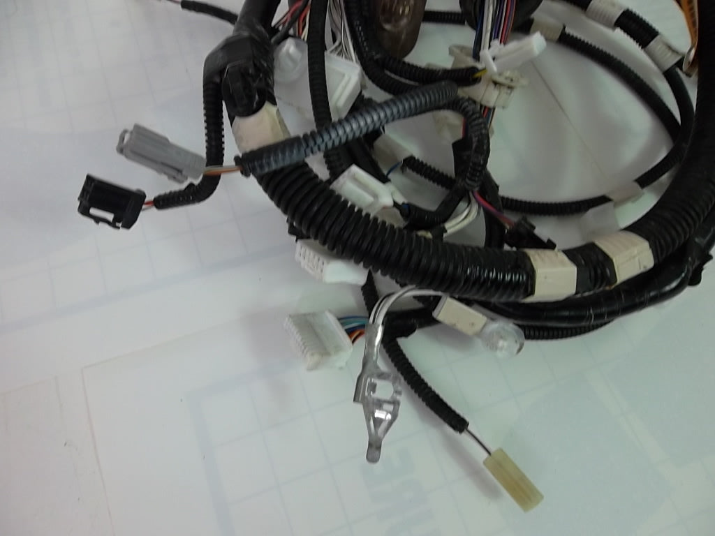 2013-2015 Toyota Sienna  Back Door Wire 82184-08271