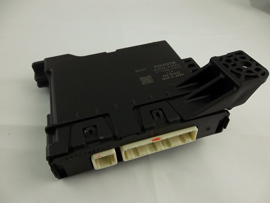 2014-2016 Toyota RAV4 Air Amplifier 88650-42551