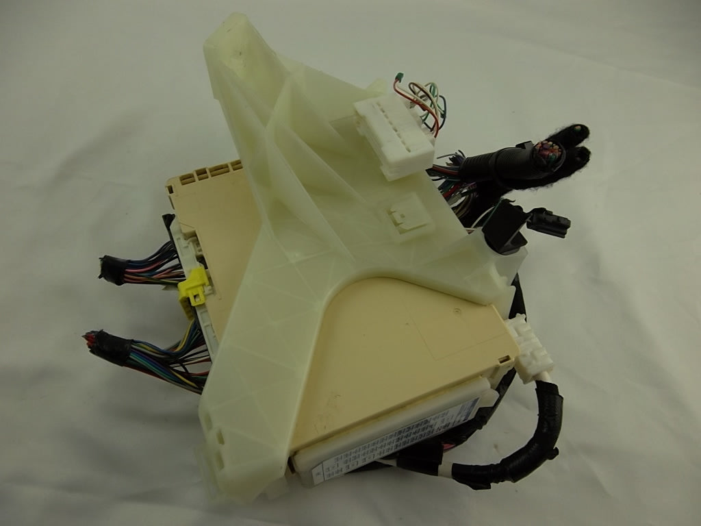 2014-2018 Toyota Sienna Body Electric Control Unit 89220-08290