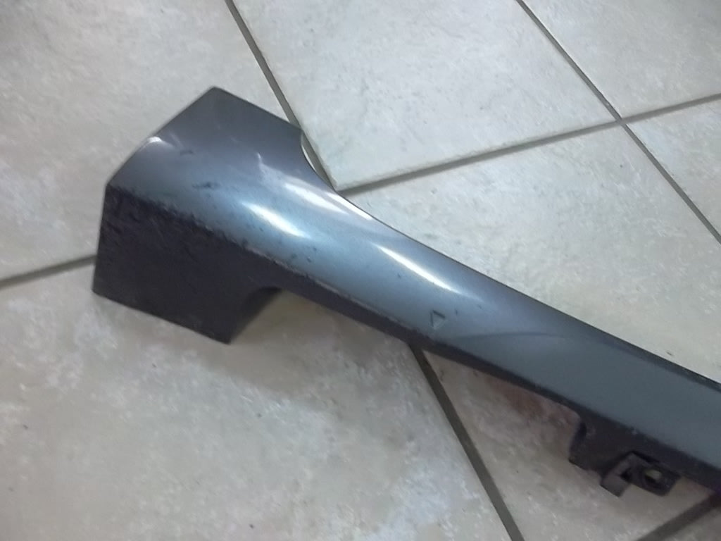 2011-2018 Toyota Sienna  Rocker Moulding  Passenger Side 75851-08900