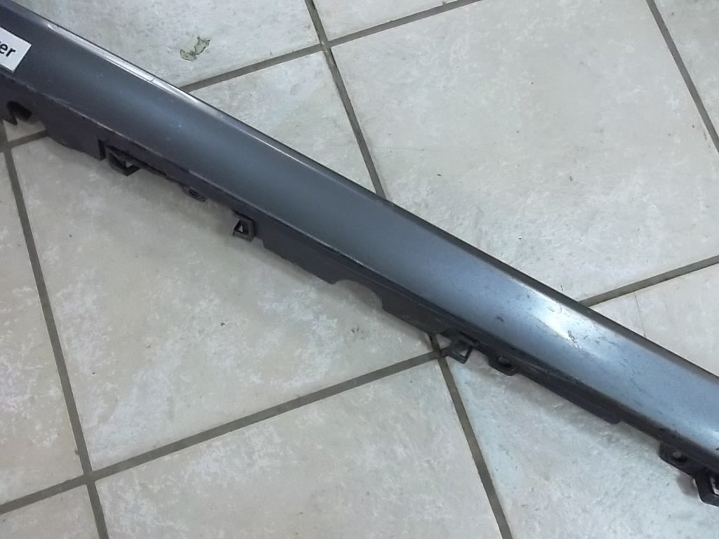 2011-2018 Toyota Sienna  Rocker Moulding  Driver Side 75852-08900