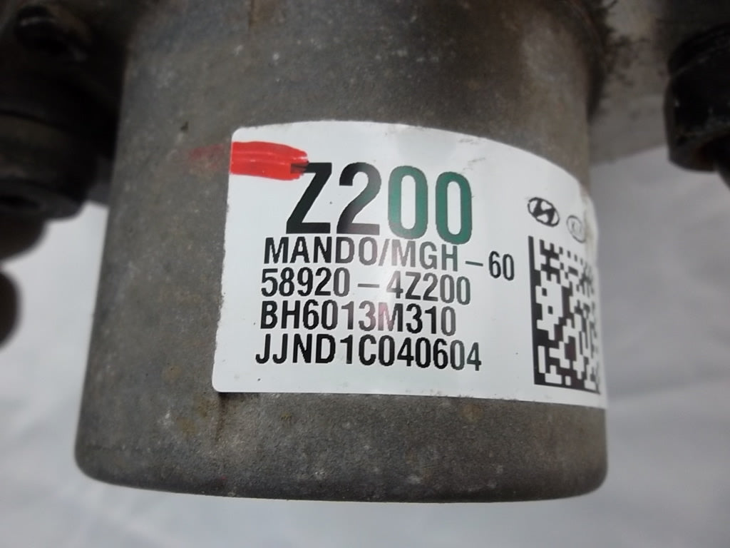 2013-2015 Hyundai Santa Fe ABS Pump 58920-4Z200